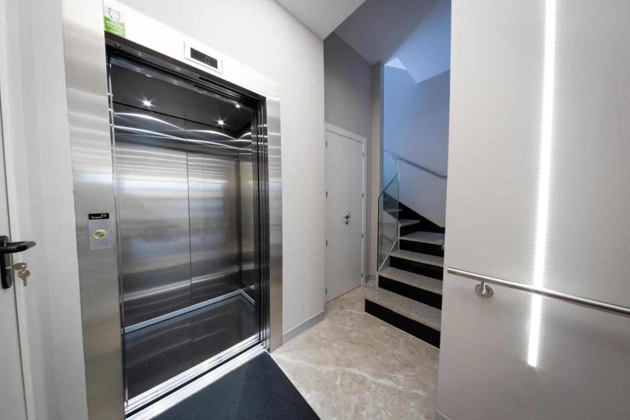 Apartamentos Palacio De Yolanda Zamora Eksteriør billede